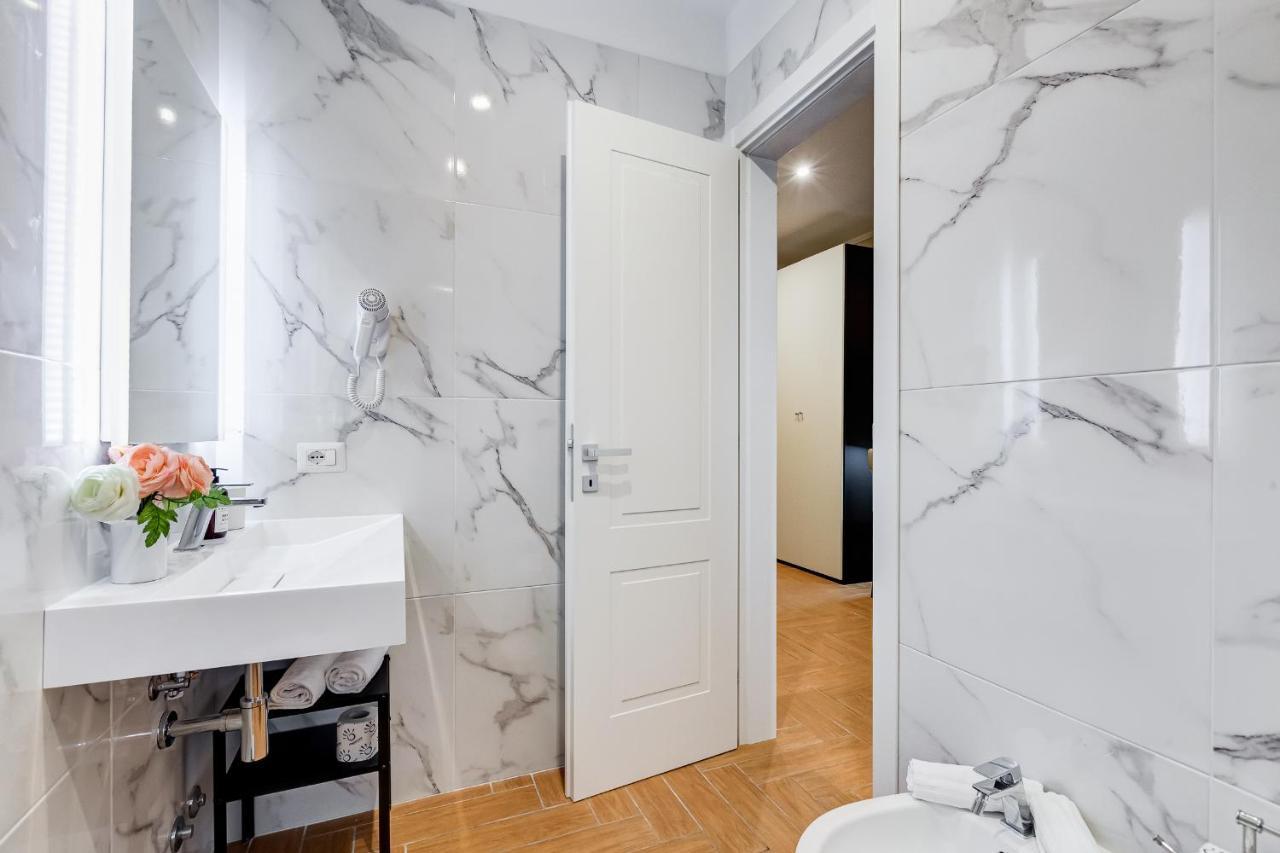 Mellini Palace Suites By Premium Suites Collection Rom Exterior foto